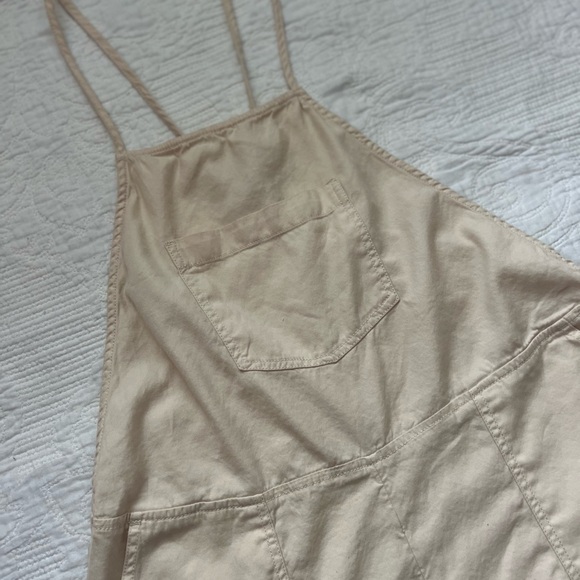 Roxy Cream Romper Size Large - Picture 2 of 5